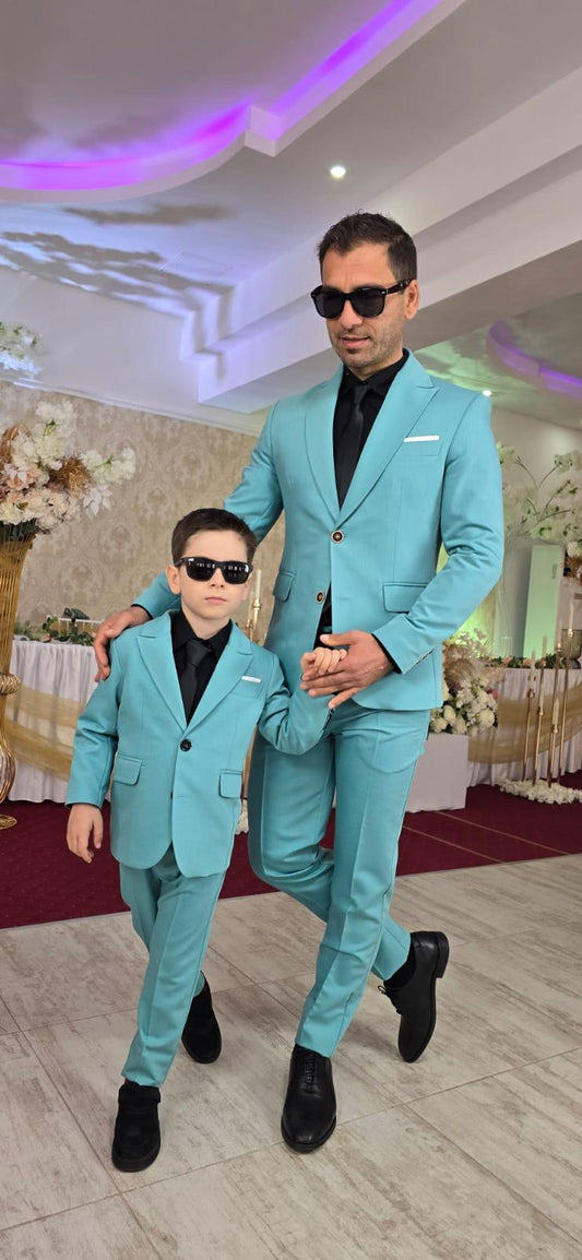 Costum copil, pe comanda la dimensiuni, varianta TATA-FIU.