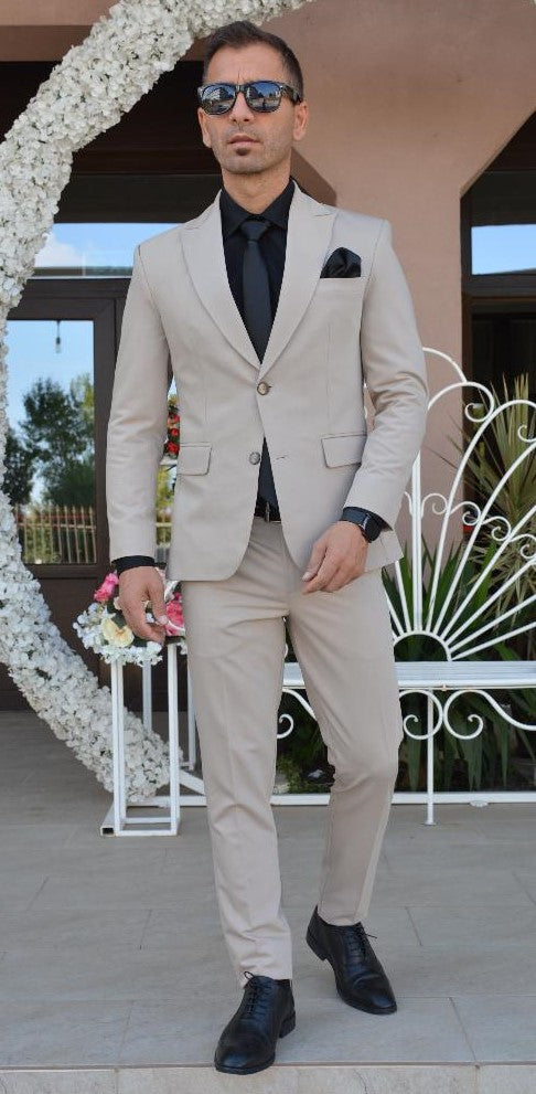 Costum barbat, bes deschis (sacou si pantalon).