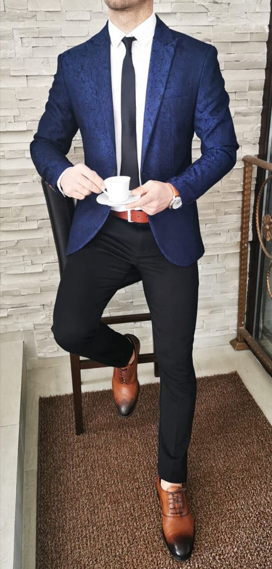 Tinuta barbat (sacou si pantalon).