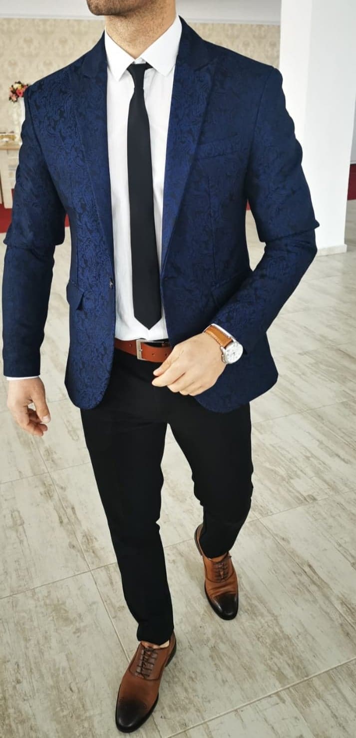 Tinuta barbat (sacou si pantalon).