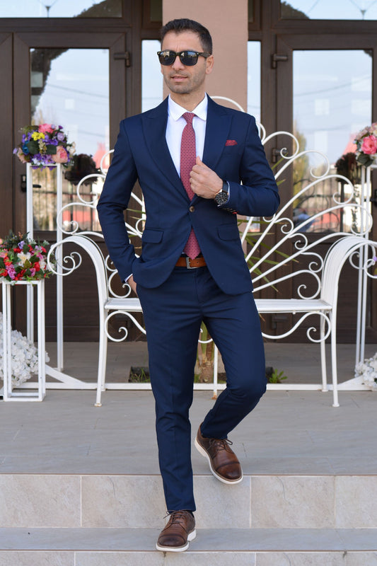 Costum barbat, bleumarin (sacou si pantalon).