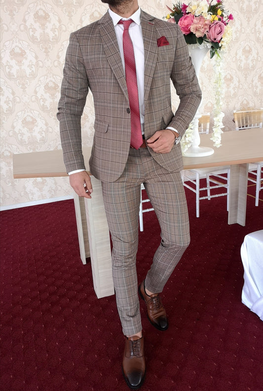 Costum barbat, bej caro (sacou si pantalon).