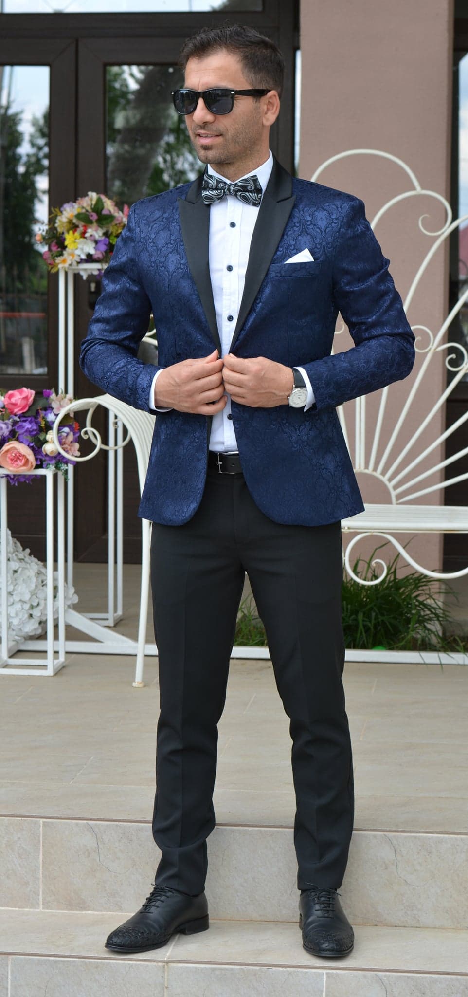 TINUTA CEREMONIE, SACOU BROCARD BLEUMARIN , PANTALON NEGRU.