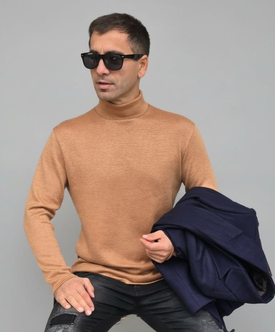 Maleta barbati, tricot gros, auriu, slim fit.