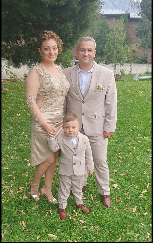 Clienti multumiti (tata/fiu 😘🧡)