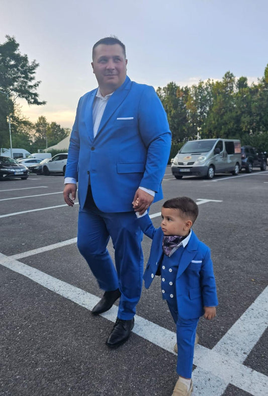 Clienti multumiti (tata/fiu 😘🧡)