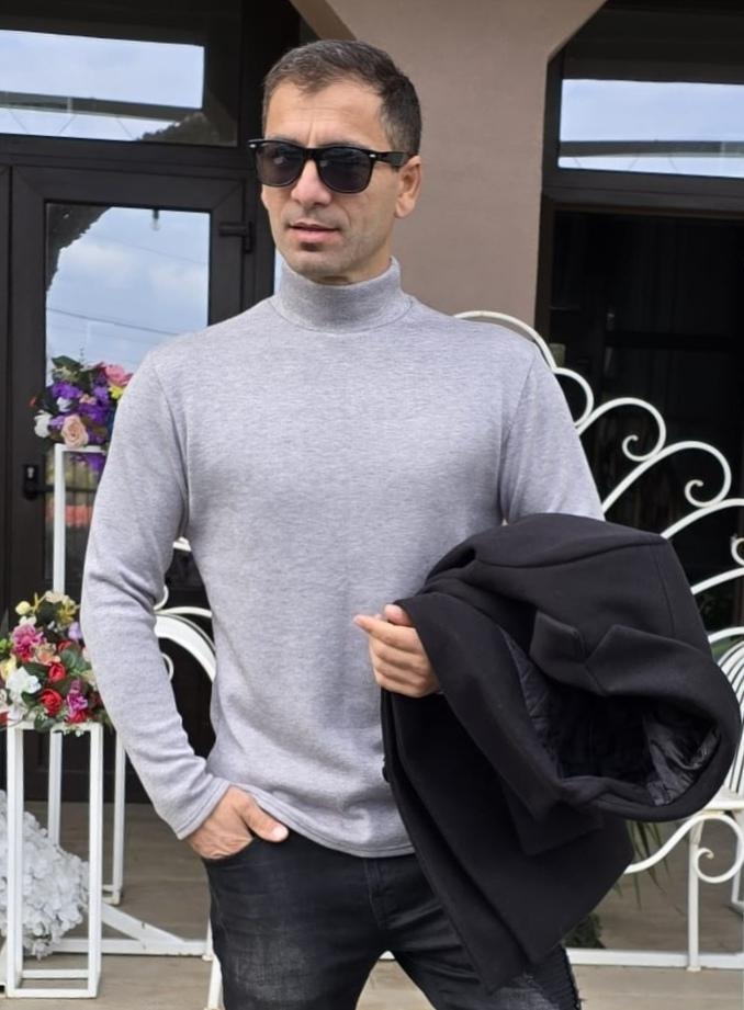 Maleta barbati, tricot gros, gri, slim fit.