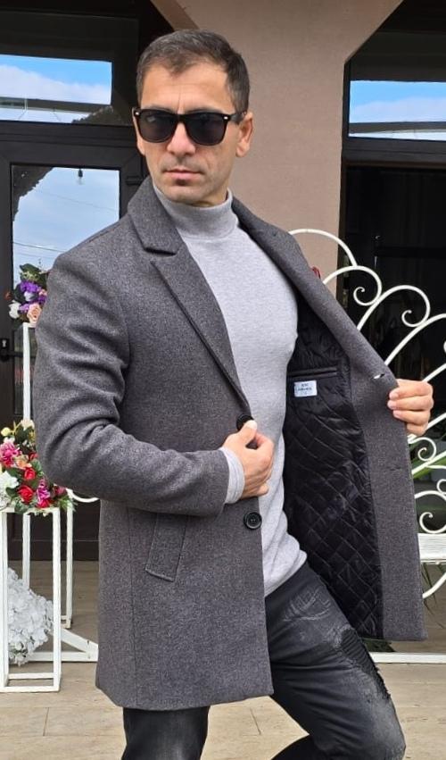 Palton barbati, stofa groasa, captusit cu matlasata, gri, slim fit.